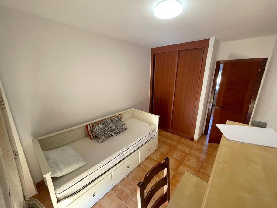 Habitacion En Apartamento O Apartamento Completo Коральео Экстерьер фото