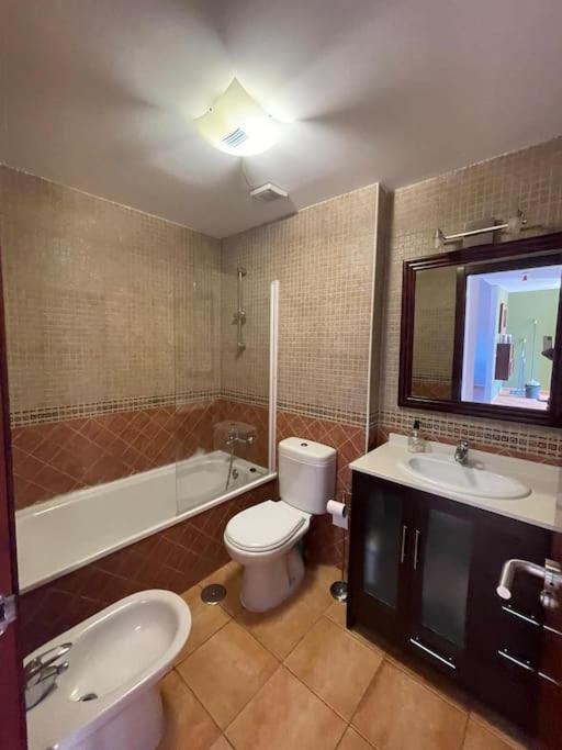 Habitacion En Apartamento O Apartamento Completo Коральео Экстерьер фото